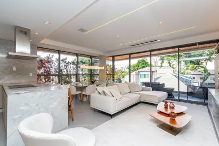 Apartamento com 3 Quartos para alugar, 153m² no Seminário, Curitiba