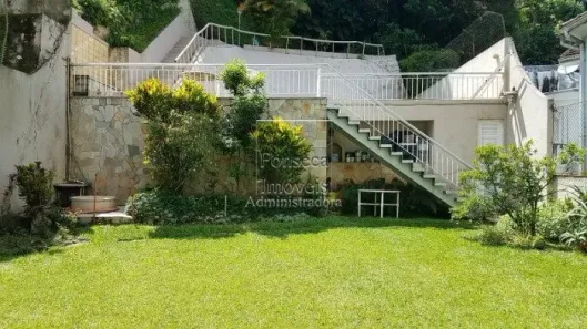 Casa com 5 Quartos à venda, 195m² no Valparaíso, Petrópolis