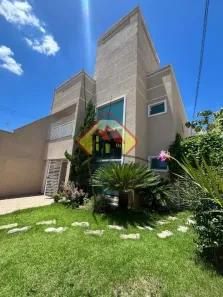 Sobrado com 3 Quartos à venda, 250m² no Jardim Morumby, Taubaté