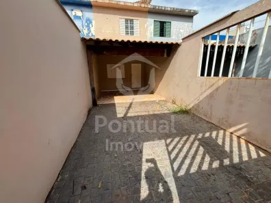 Casa com 3 Quartos para alugar, 70m² no Santa Mônica, Uberlândia