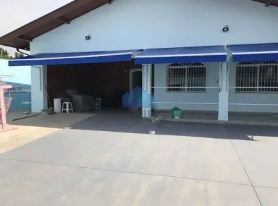 Casa com 6 Quartos para alugar, 334m² no Parque São Quirino, Campinas