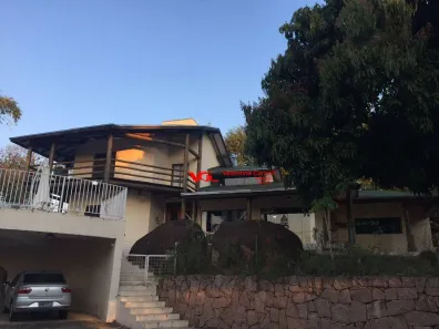 Fazenda/Sítio com 4 Quartos à venda, 560m² no Vale das Laranjeiras, Indaiatuba