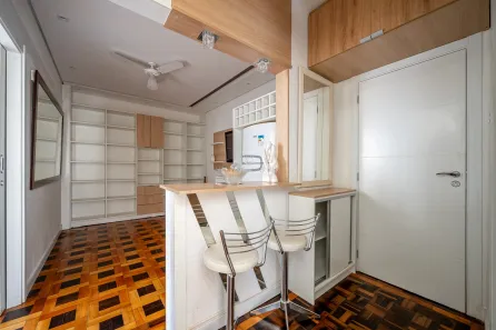 Apartamento com 2 Quartos à venda, 53m² no Bom Fim, Porto Alegre