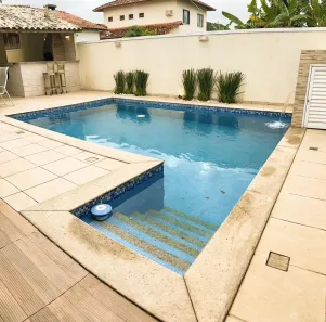 Casa com 5 Quartos à venda, 750m² no Camboinhas, Niterói