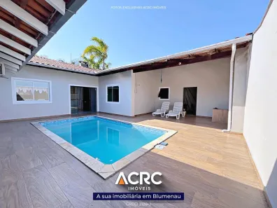 Casa com 4 Quartos para alugar, 260m² no Velha, Blumenau