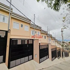 Sobrado com 2 Quartos à venda, 61m² no Vila Aurea, São Paulo