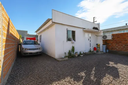 Casa com 2 Quartos à venda, 45m² no Brigadeira, Canoas