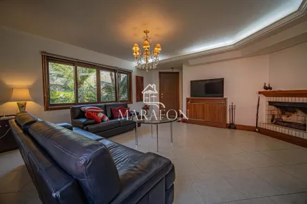 Casa de Condomínio com 3 Quartos à venda, 204m² no Laje de Pedra, Canela