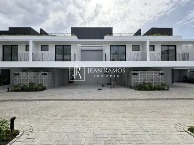 Sobrado com 3 Quartos à venda, 144m² no Guabirotuba, Curitiba