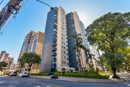 Apartamento com 2 Quartos à venda, 100m² no Água Verde, Curitiba