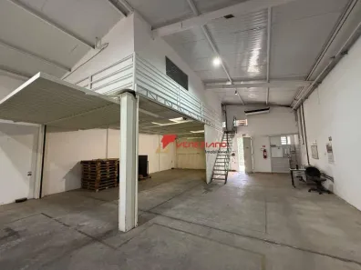Galpão/Depósito/Armazém à venda, 165m² no Vila Industrial, Piracicaba