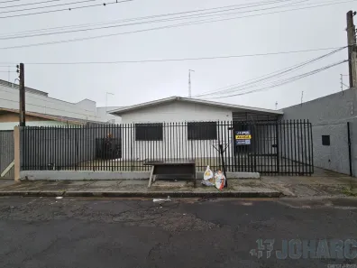 Casa com 4 Quartos para alugar, 134m² no Jardim Apucarana, Apucarana
