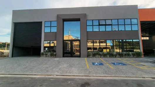 Sala Comercial para alugar, 500m² no Jardim Califórnia, Jacareí