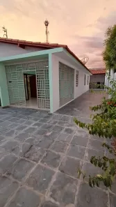 Imóvel Comercial com 4 Quartos para alugar, 240m² no Vila Eduardo, Petrolina