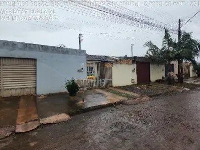 Casa com 2 Quartos à venda, 180m² no Parque Alvorada I, Luziânia