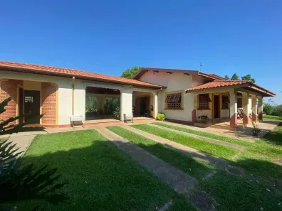 Fazenda/Sítio com 5 Quartos à venda, 374m² no Nossa Senhora Aparecida II, Saltinho