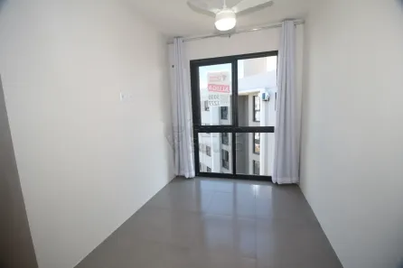 Apartamento com 2 Quartos para alugar, 55m² no Centro, Pelotas