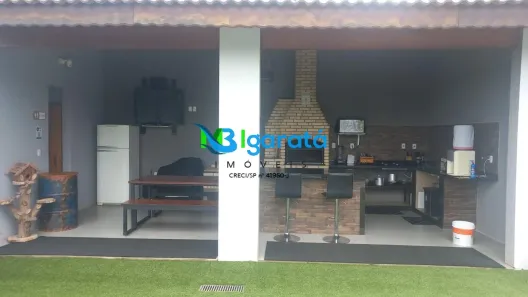 Fazenda/Sítio com 4 Quartos à venda, 300m² no Centro, Igaratá