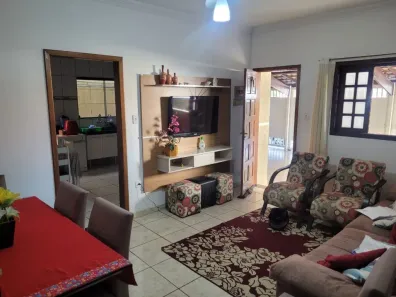 Sobrado com 5 Quartos à venda, 270m² no Jardim Independência, Taubaté