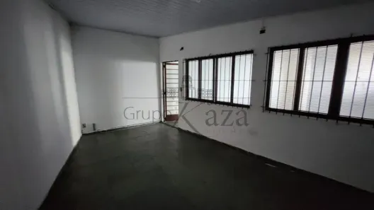 Sala Comercial para alugar, 175m² no Centro, Jacareí