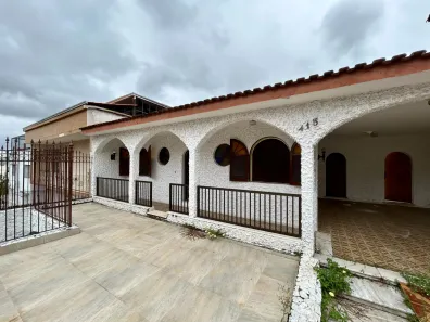 Casa com 4 Quartos à venda, 268m² no Bairu, Juiz de Fora