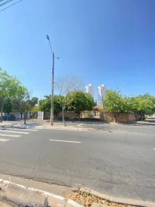 Imóvel Comercial com 4 Quartos para alugar, 180m² no Jóquei, Teresina