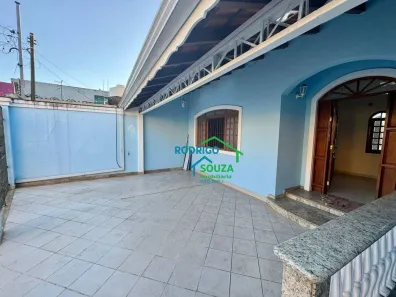 Casa com 5 Quartos à venda, 250m² no Vila Iza, Carapicuíba