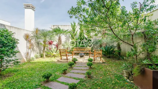 Casa de Condomínio com 4 Quartos à venda, 244m² no Cidade Industrial, Curitiba