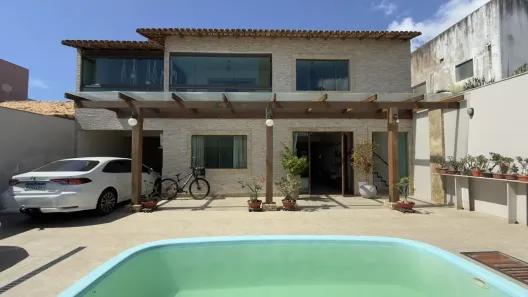 Sobrado com 7 Quartos à venda, 360m² no Interlagos, Vila Velha