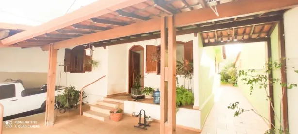 Casa com 4 Quartos à venda, 200m² no Novo Progresso, Contagem