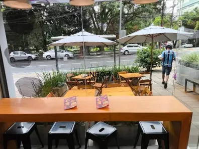Ponto Comercial para alugar, 71m² no Moinhos de Vento, Porto Alegre