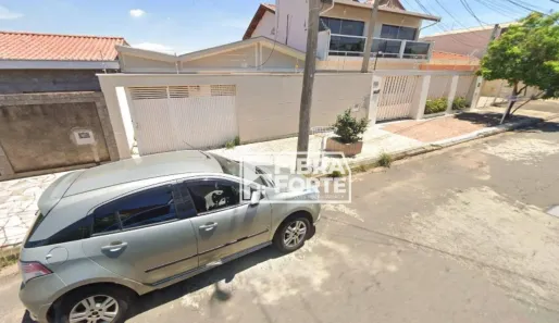 Casa com 3 Quartos à venda, 200m² no Jardim Eulina, Campinas