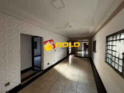 Casa com 4 Quartos à venda, 187m² no Jardim Inconfidência, Uberlândia