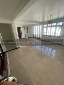 Casa com 3 Quartos para alugar, 220m² no Recreio Ipitanga, Lauro de Freitas