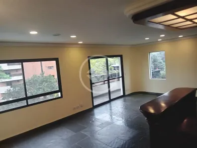 Apartamento com 4 Quartos à venda, 220m² no Moema, São Paulo