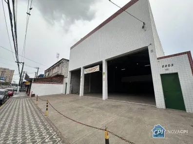 Galpão/Depósito/Armazém para alugar, 750m² no Parque São Vicente, São Vicente