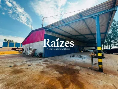 Galpão/Depósito/Armazém para alugar, 1000m² no Paineiras, Araguari