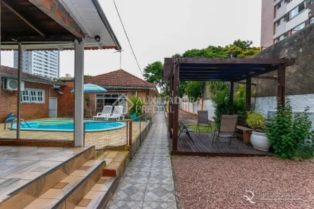 Lote/Terreno à venda, 350m² no Partenon, Porto Alegre