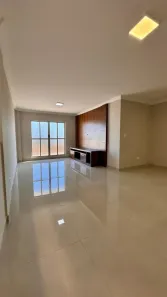 Apartamento com 3 Quartos para alugar, 137m² no Zona 07, Maringá