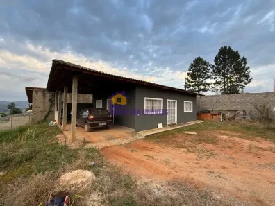 Fazenda/Sítio com 2 Quartos à venda, 400m² no Curral, Ibiúna