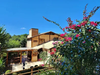 Casa de Condomínio com 3 Quartos à venda, 400m² no Pinheiros Tênis Village, Cotia