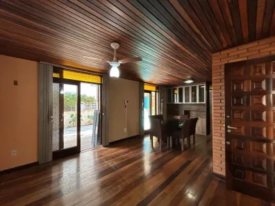Casa com 4 Quartos à venda, 183m² no Canasvieiras, Florianópolis