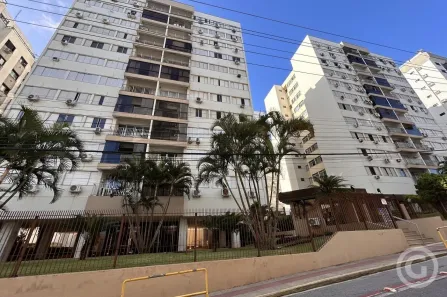 Apartamento com 3 Quartos para alugar, 97m² no Centro, Florianópolis