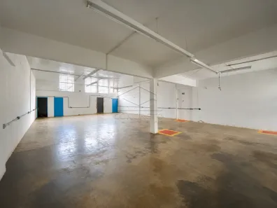 Galpão/Depósito/Armazém para alugar, 140m² no Vila São Judas Tadeu, Jaú
