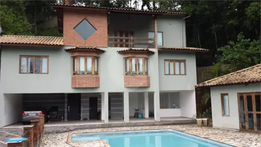Casa de Condomínio com 3 Quartos à venda, 338m² no Caraguatá, Mairiporã