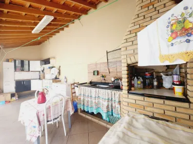 Casa com 2 Quartos à venda, 120m² no Salto Ville, Salto