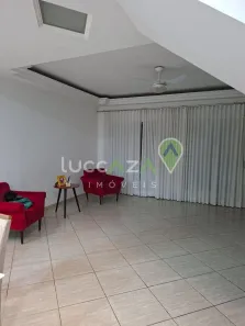 Sobrado com 3 Quartos à venda, 140m² no Jardim Califórnia, Jacareí