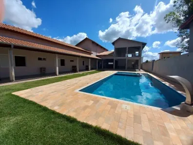 Fazenda/Sítio com 3 Quartos à venda, 400m² no Portal das Nogueiras, Tatuí