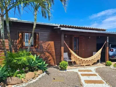 Casa com 2 Quartos à venda, 102m² no Torres, Torres
