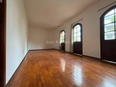 Apartamento com 3 Quartos para alugar, 140m² no Cidade Jardim, Belo Horizonte